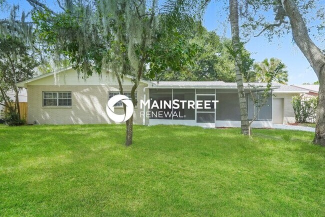 Primary Photo - 2204 Tanglewood Way
