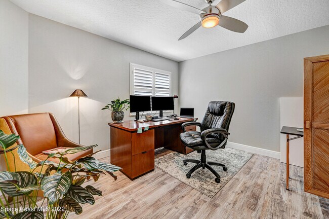 Building Photo - 156 Plover Ln