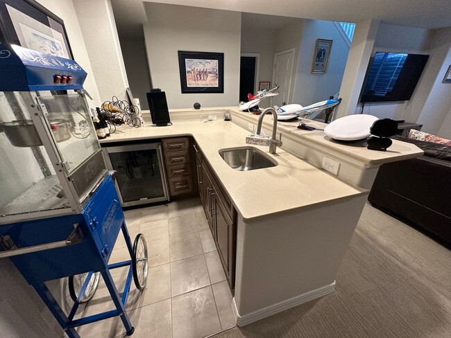 Building Photo - STUNNING HOME IN FLYING HORSE! CLOSE TO PO...
