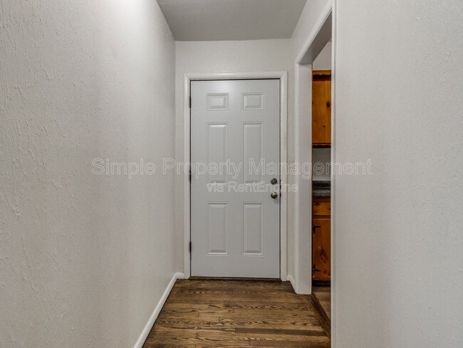 Building Photo - 219 Boston St