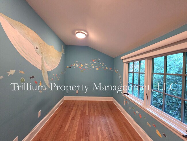 Building Photo - 2665 SW Brae Mar Ct