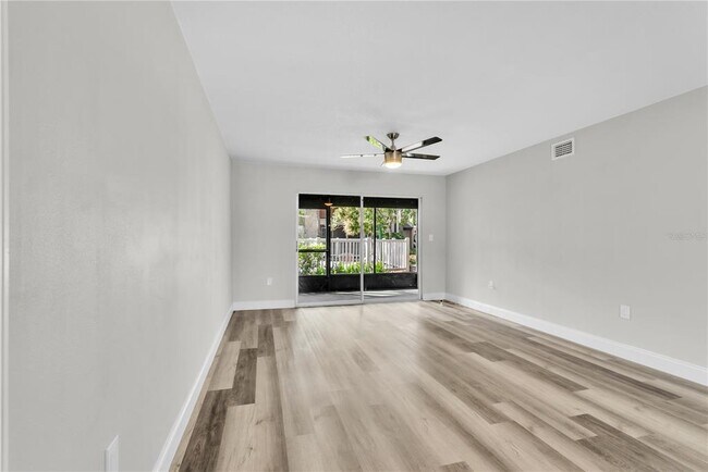 Building Photo - 8640 Tahoe Ct
