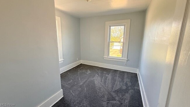 Building Photo - 1432 League St