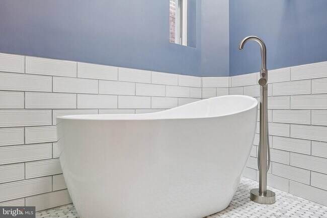 Building Photo - 1842 North Capitol St NW