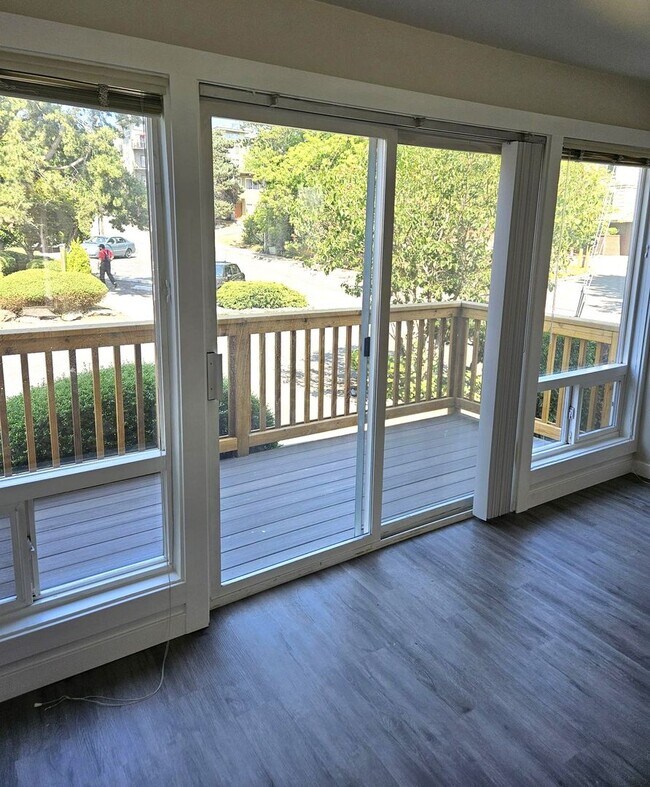 Interior Photo - Meydenbauer Court Apartments