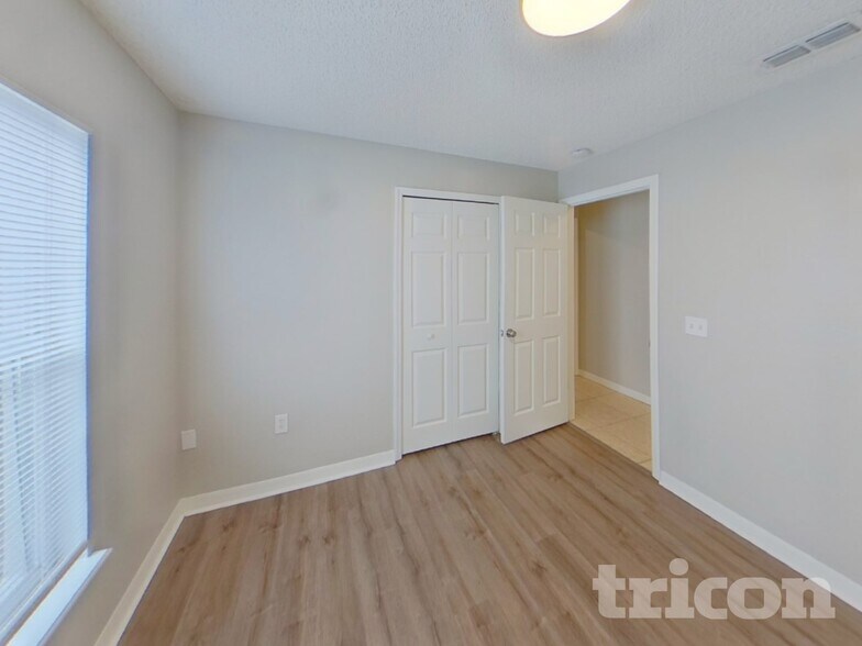 Building Photo - 6208 Cannoli Pl