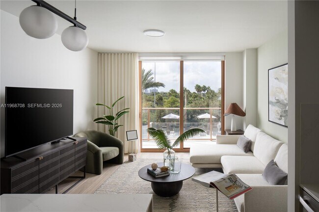 Building Photo - 3900 Alton Rd