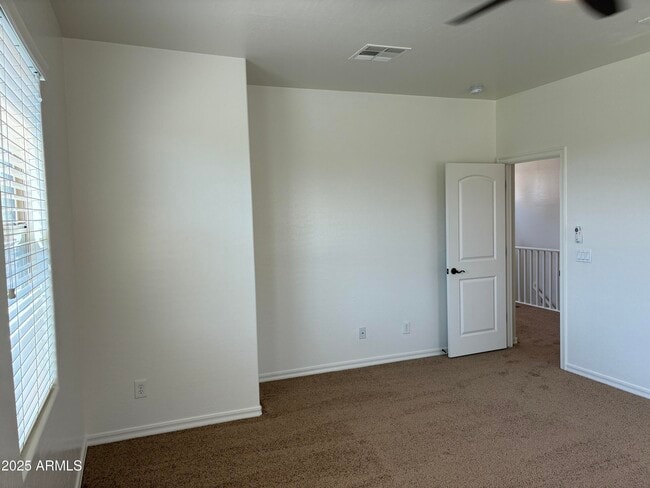 Building Photo - 14559 W Port Royale Ln