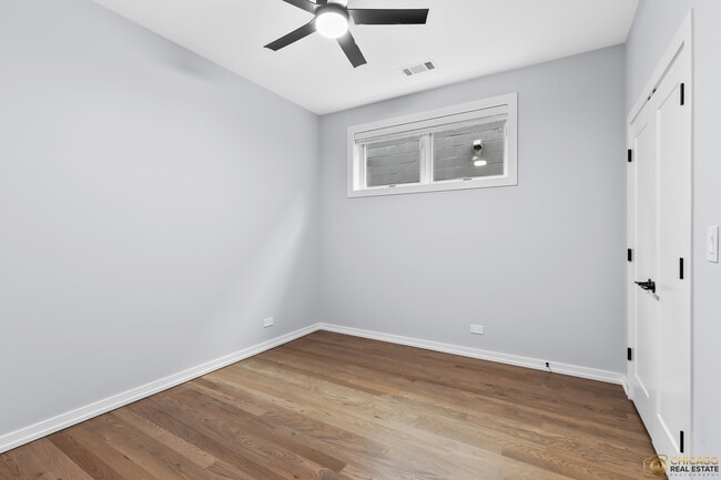 Building Photo - 4402 S Prairie Ave