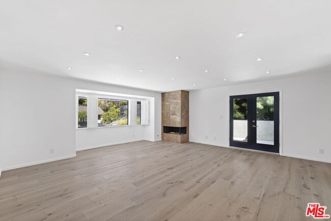 Building Photo - 2937 Deep Canyon Dr