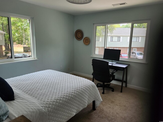 Building Photo - 5167 Inlet Garden Ct