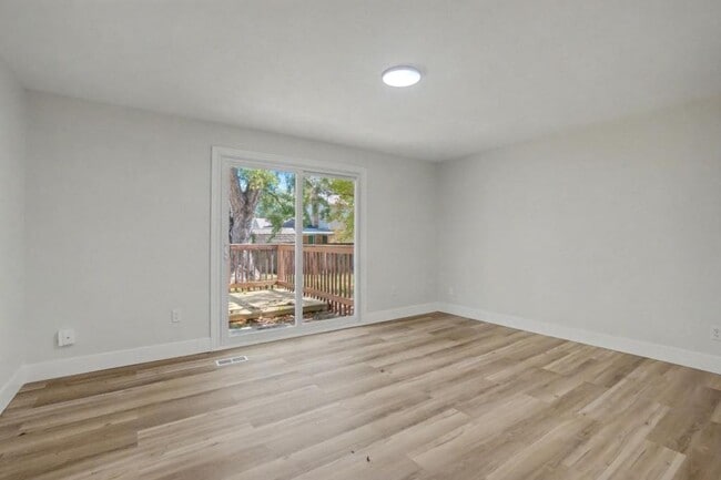 Building Photo - 7882 Lockport Blvd