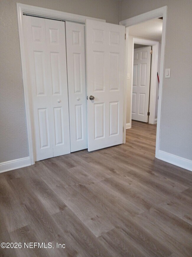 Building Photo - 5455 Gable Ln