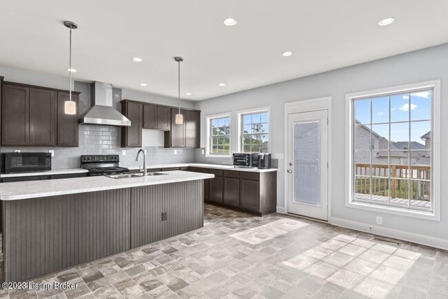 Building Photo - 18507 Chadwick Glen Cir