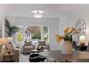 Building Photo - 3419 24th Ave S