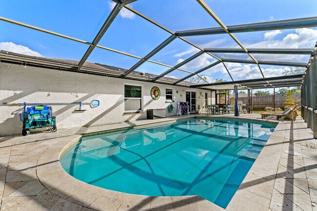 Building Photo - 11312 112th St N