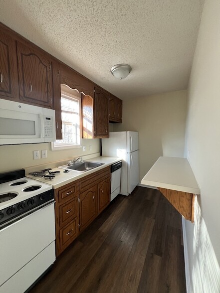 Building Photo - 132 Ballygar St