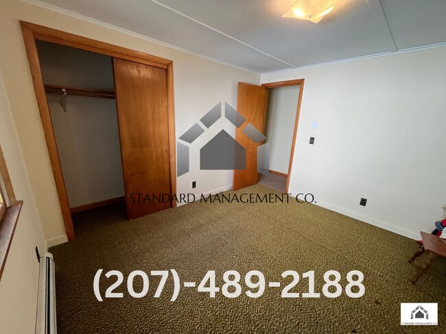 Building Photo - Four Bedroom Single Family House for Rent ...