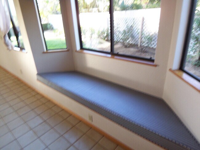 Building Photo - Charming 3Br/2Ba Single Story House W/3 Car Garage in Poway