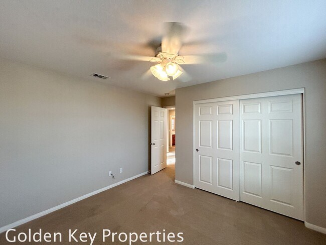 Building Photo - Beautiful Executive home located in the Ravinia community in Calavera Hills!