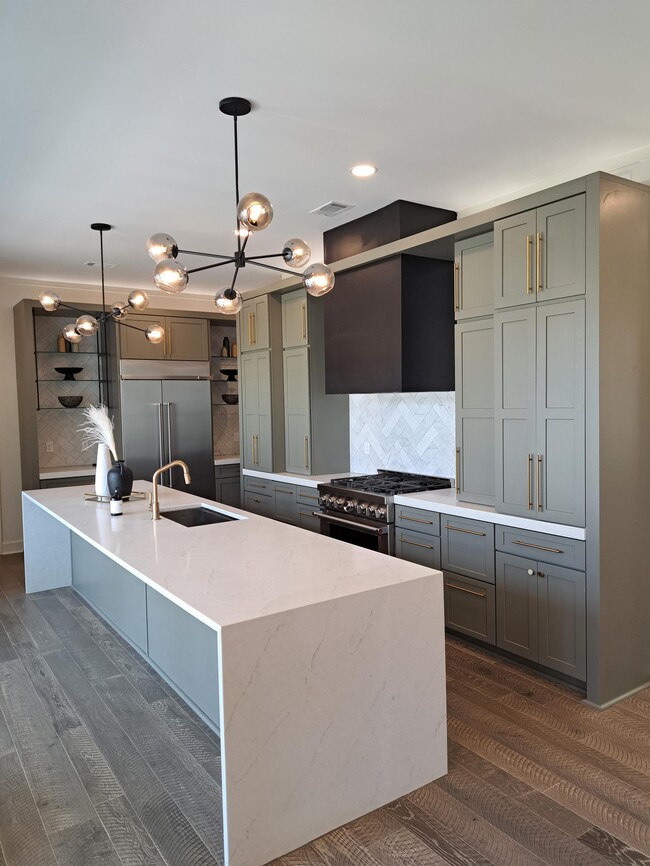 Building Photo - 7085 Fain Park Dr