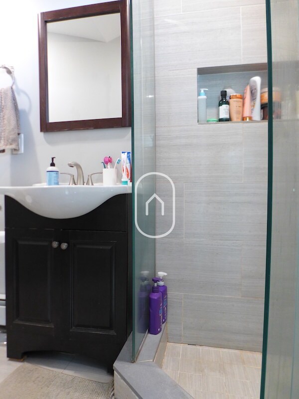 Building Photo - 129 Saint Alphonsus St