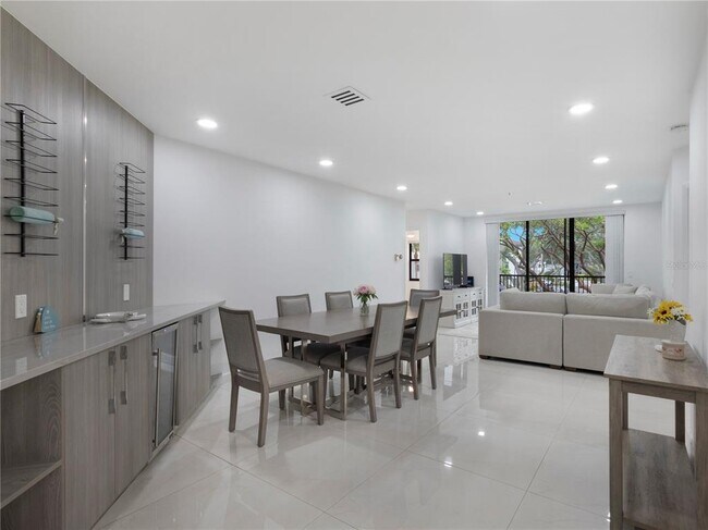 Building Photo - 5157 Floria Way