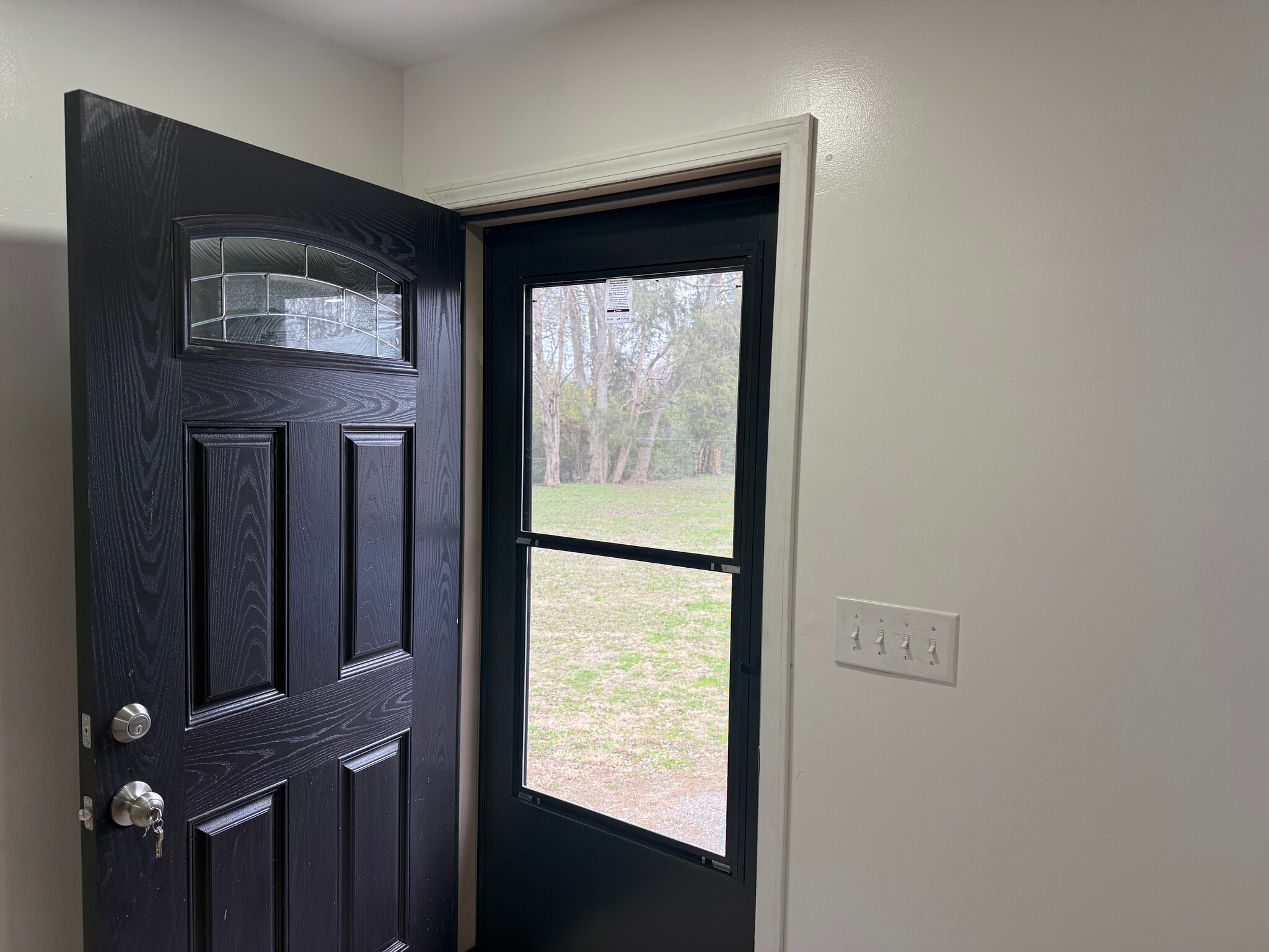 Building Photo - 922 Hastings St