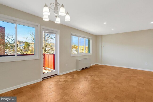 Building Photo - 1830 Columbia Pike