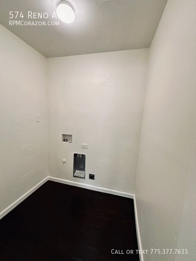 Building Photo - 574 Reno Ave