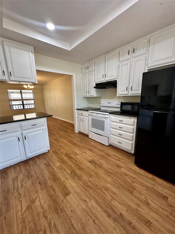 Building Photo - 3419 Bluebonnet Trail