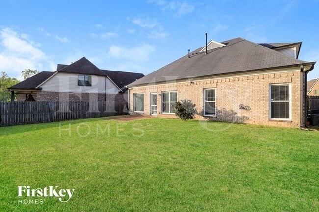Building Photo - 9570 Woodland Creek Ln