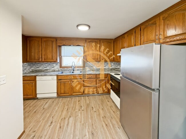 Building Photo - 2230 Mahon Ct