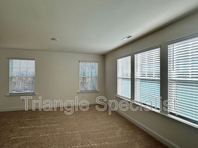Building Photo - 52 Lavender Ln