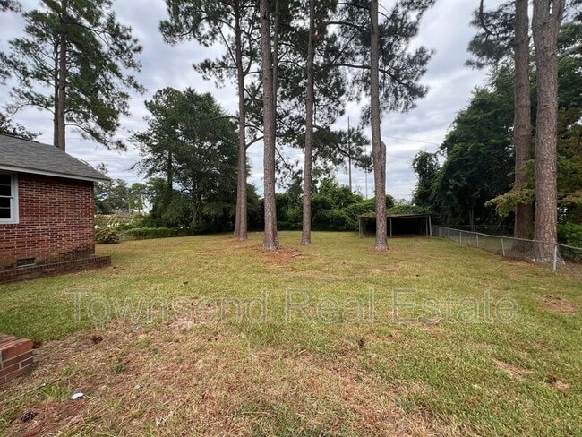 Building Photo - 5060 Chesapeake Rd