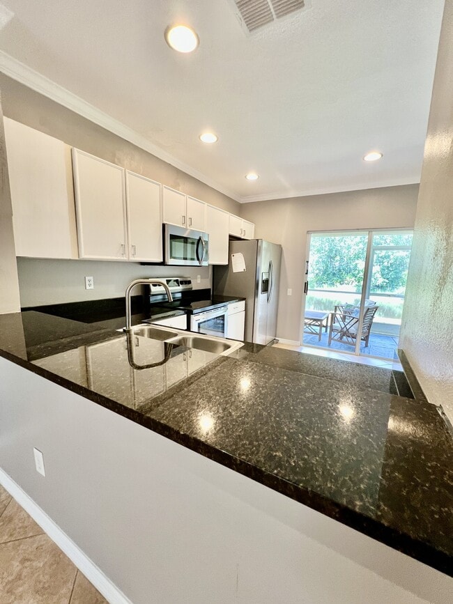 Building Photo - 30039 Granda Hills Ct