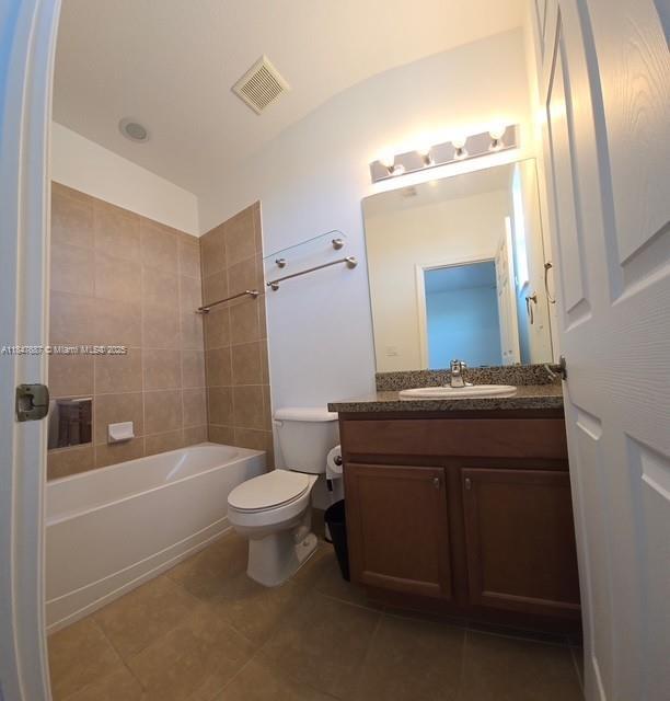 Building Photo - 929 SW 147th Ave