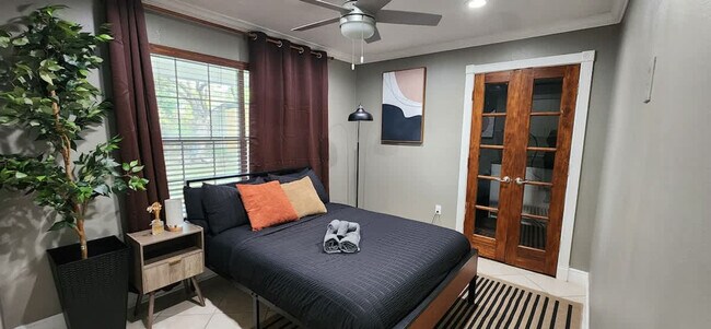 Building Photo - 3603 Zoch Ln