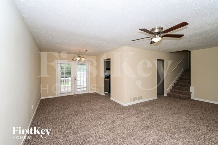 Building Photo - 3164 Colorado Dr