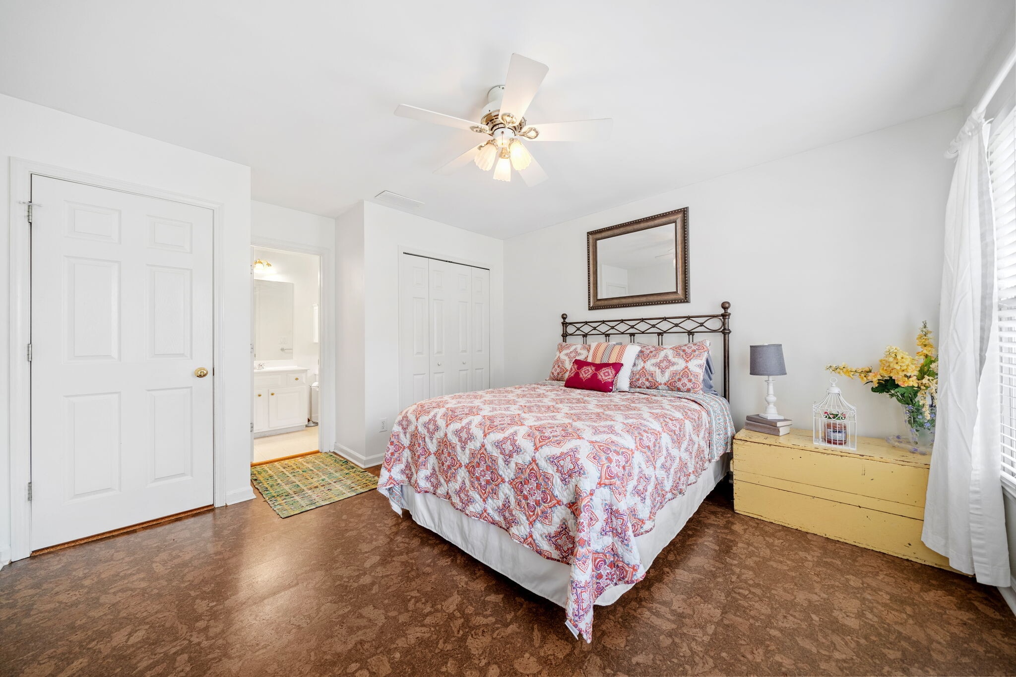 Building Photo - 600 Lyndhurst Cir
