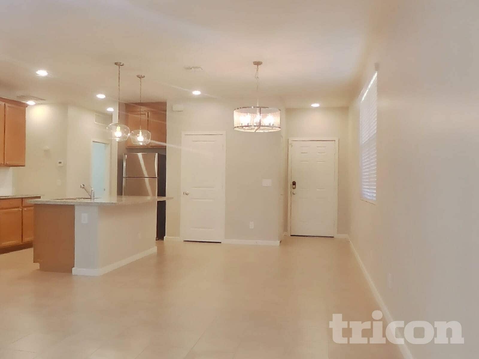 Building Photo - 13283 N 144th Ln