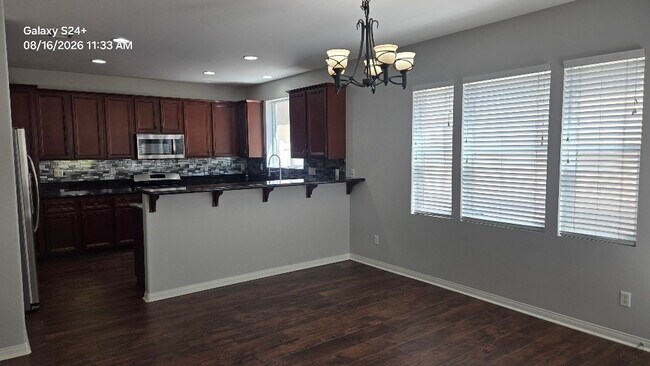 Building Photo - 14587 Baylor Ave