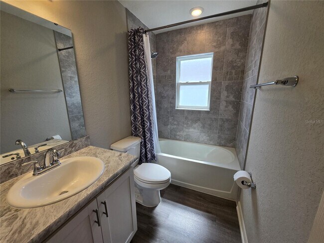Building Photo - 1352 Mountain Flower Ln
