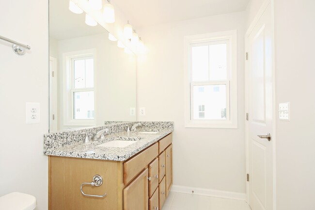 Building Photo - Walkable, Dog-Friendly Townhome Near Downtown Crozet