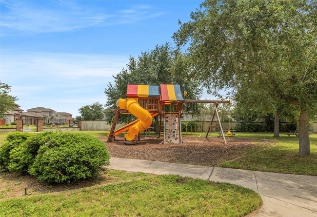 Building Photo - 2016 Santa Fe Cir