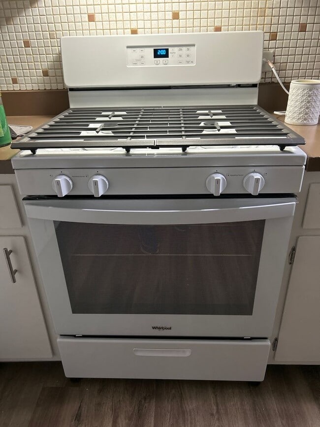 Building Photo - 6324 W 63rd St