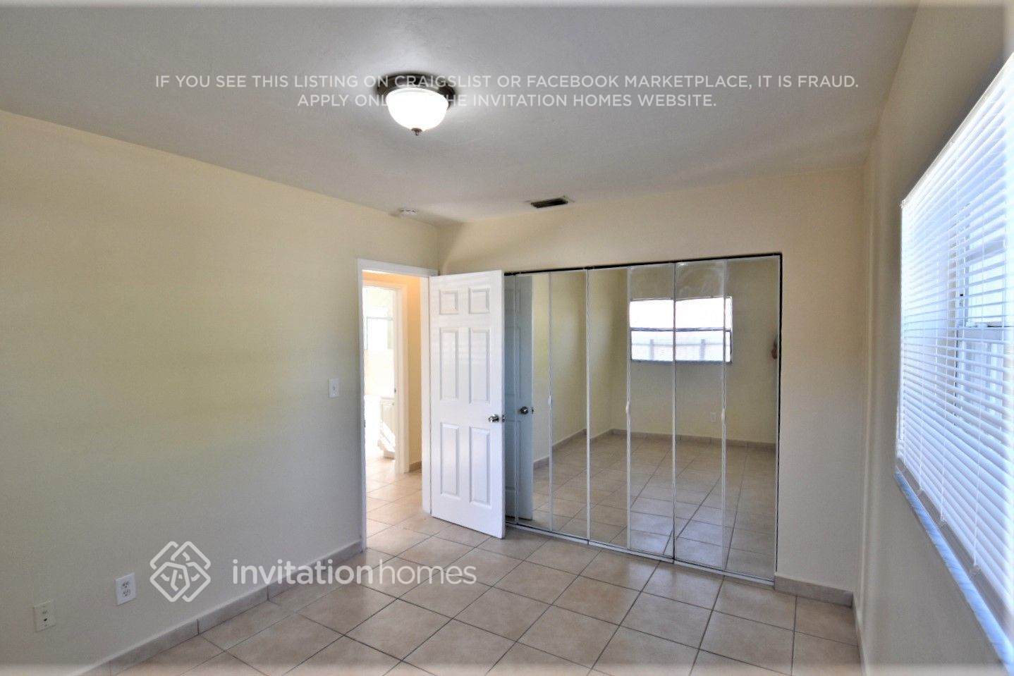 Building Photo - 4921 NW 170th St
