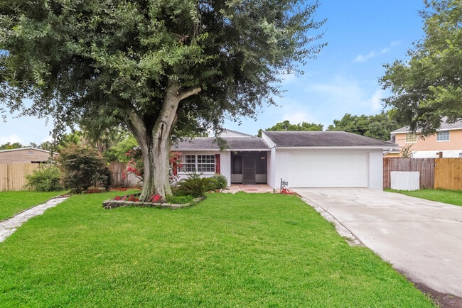 Building Photo - 6558 Timucuans Dr