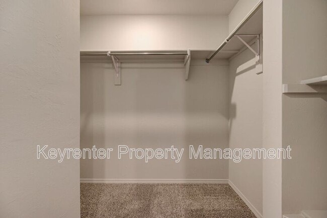 Building Photo - 504 Old Hickory Ln