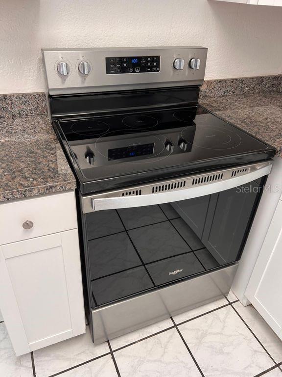 Building Photo - 2773 Cypress Dr